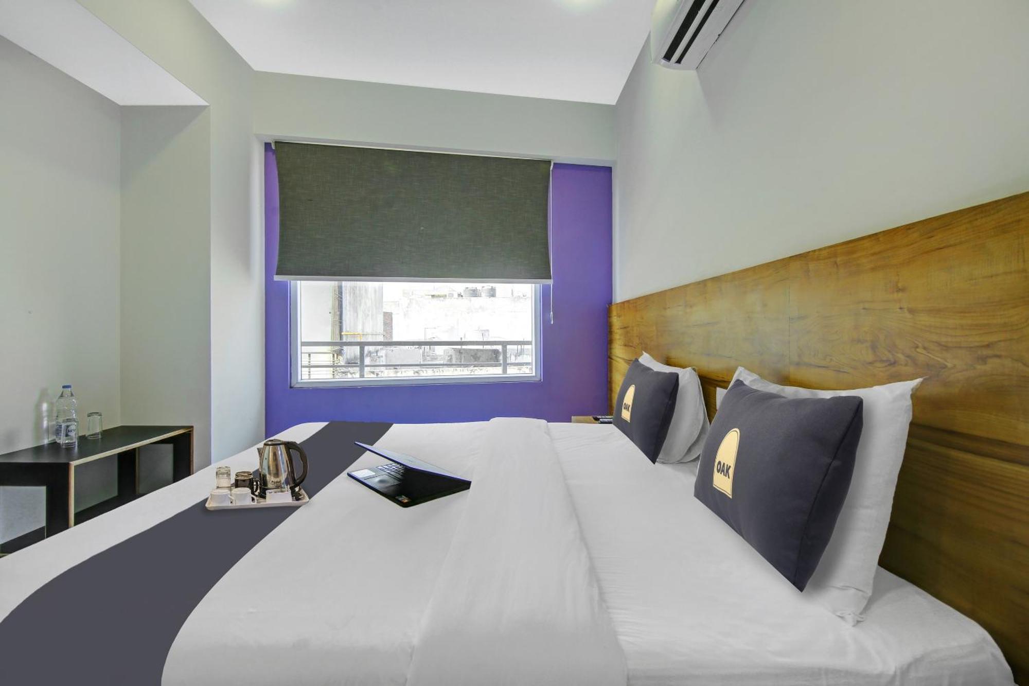 Super Townhouse Geetanjali Inn 古尔冈 外观 照片