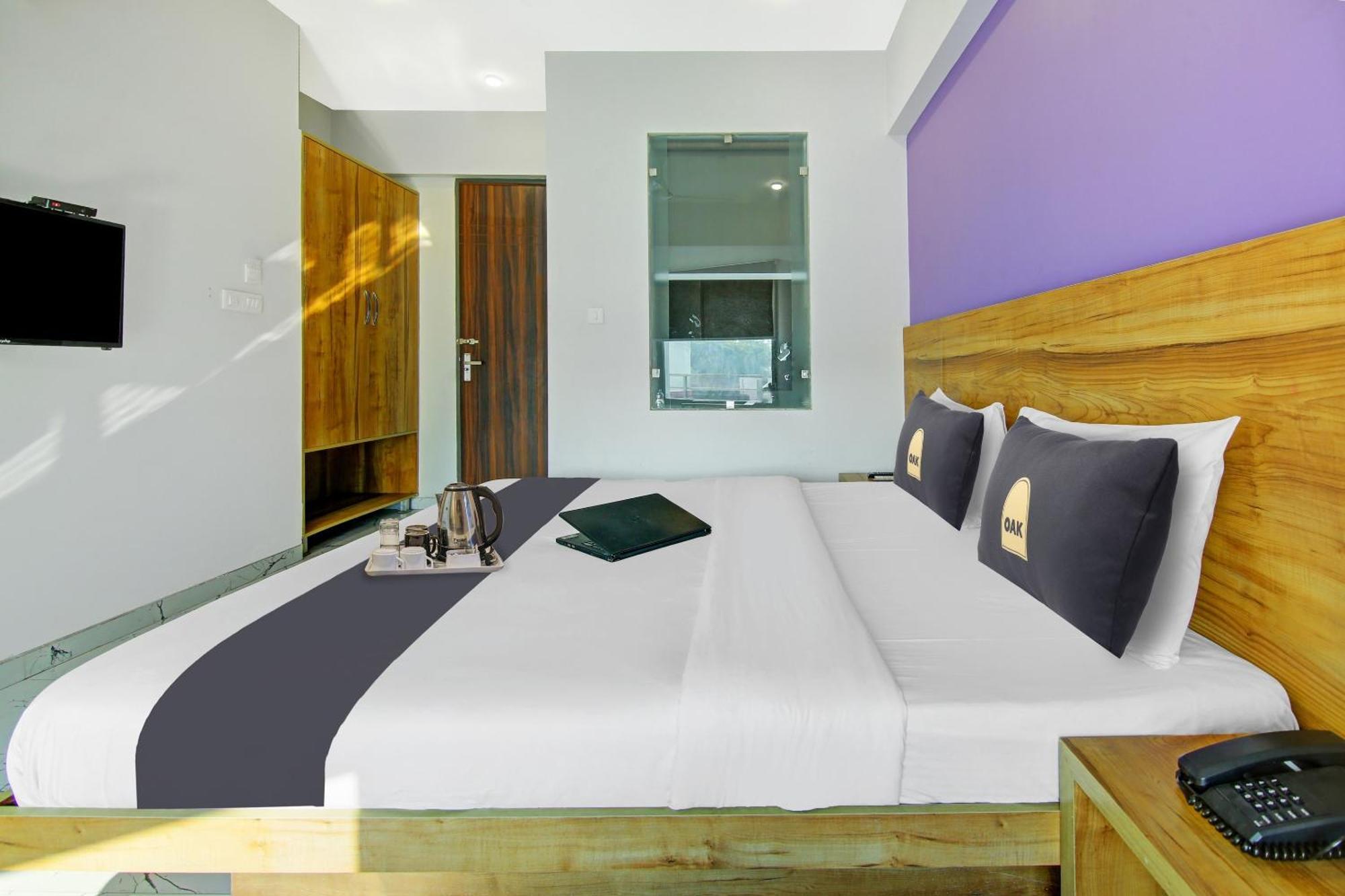 Super Townhouse Geetanjali Inn 古尔冈 外观 照片