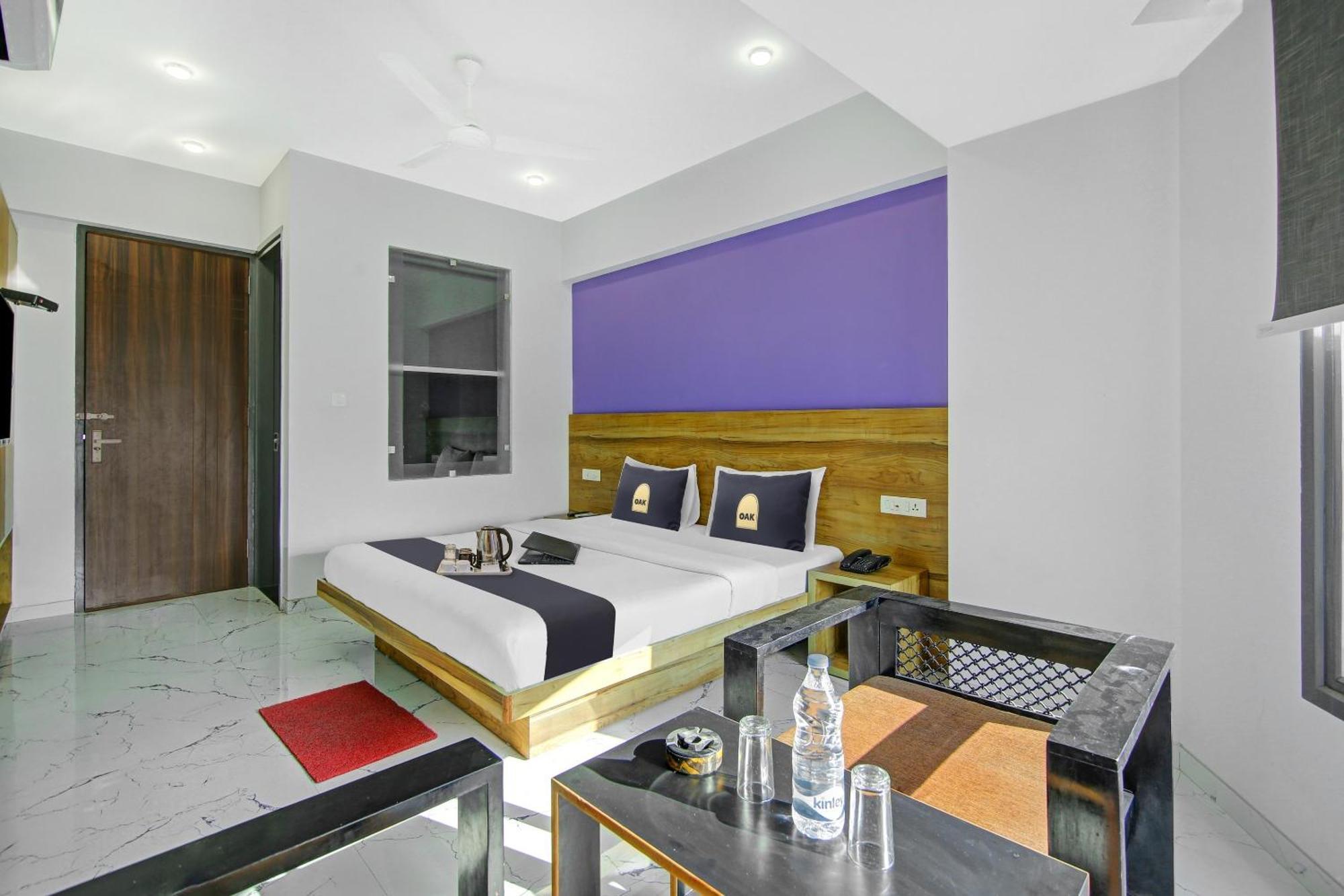 Super Townhouse Geetanjali Inn 古尔冈 外观 照片