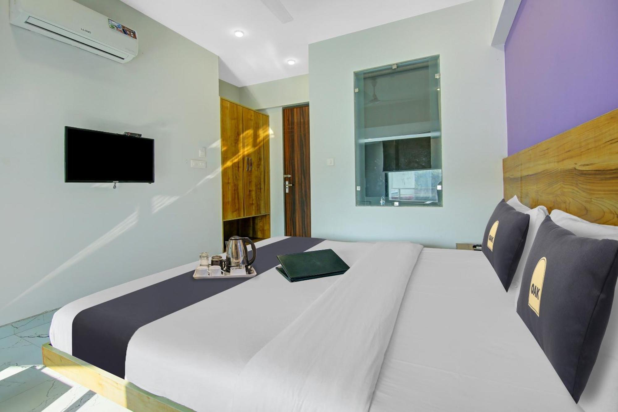 Super Townhouse Geetanjali Inn 古尔冈 外观 照片